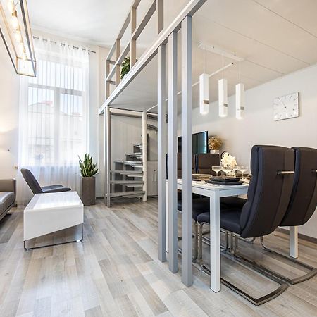 Loft Apartment In Klaipeda Oldtown Εξωτερικό φωτογραφία